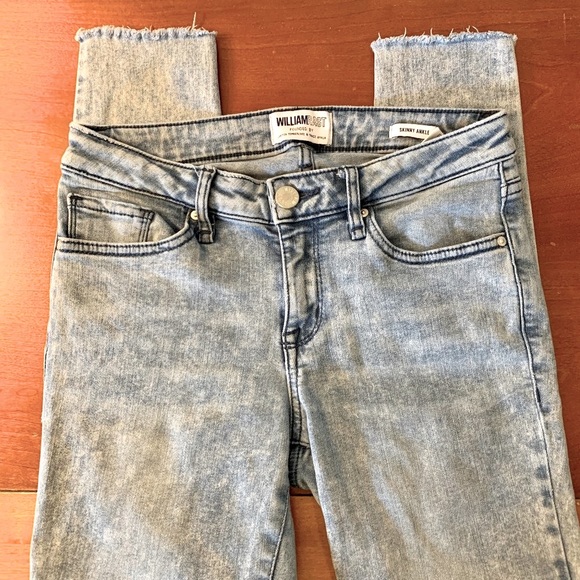 William Rast Jeans Skinny & Frayed Hem - Picture 2 of 4